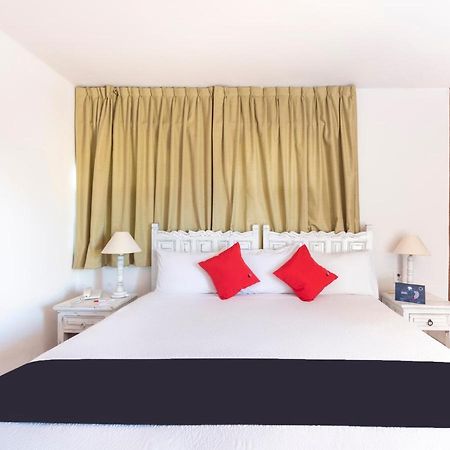 Suites Internacional Zapopan Exterior photo