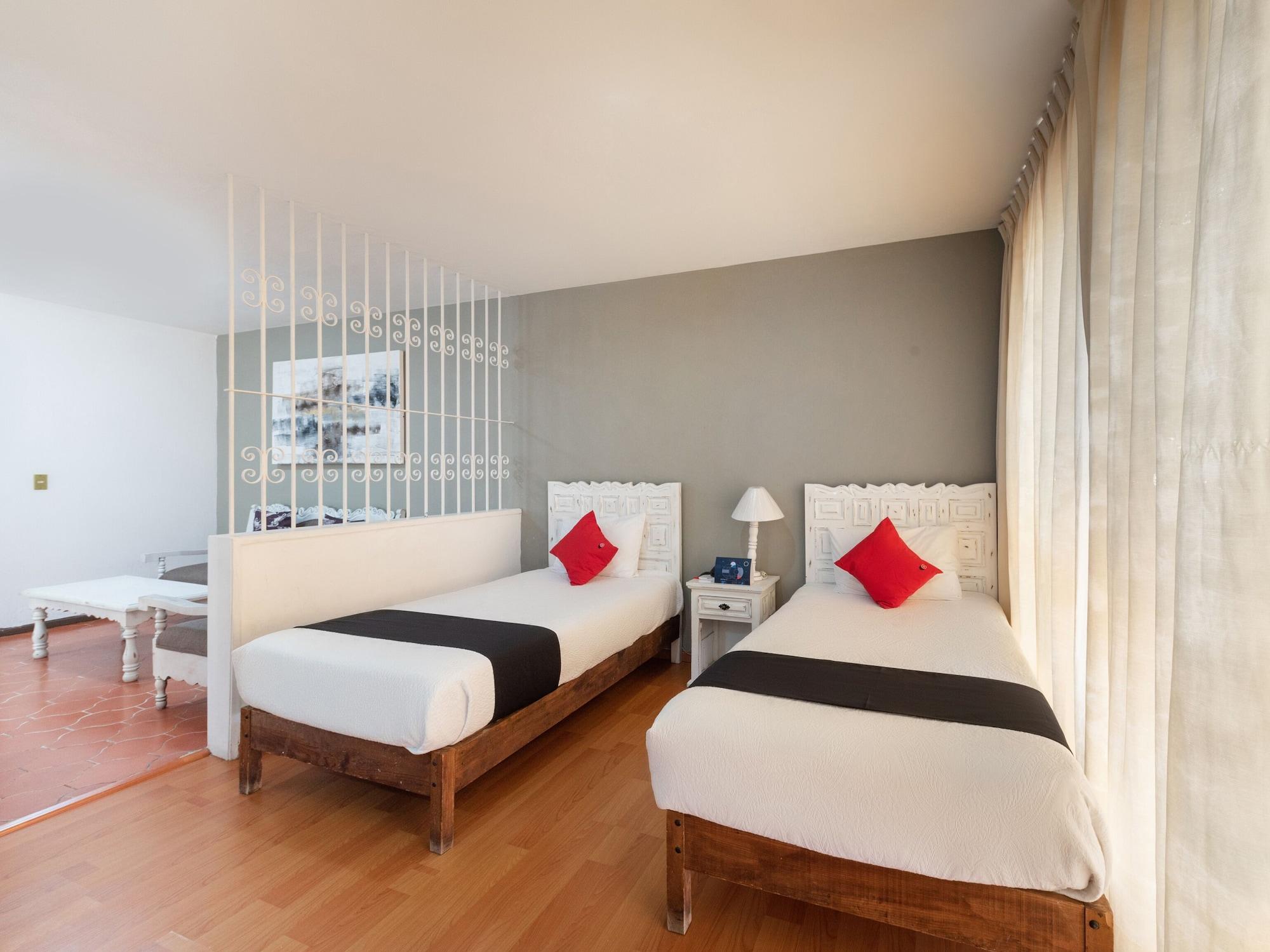 Suites Internacional Zapopan Exterior photo