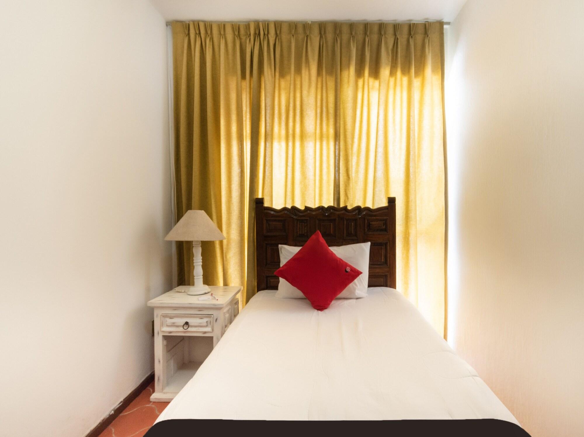 Suites Internacional Zapopan Exterior photo