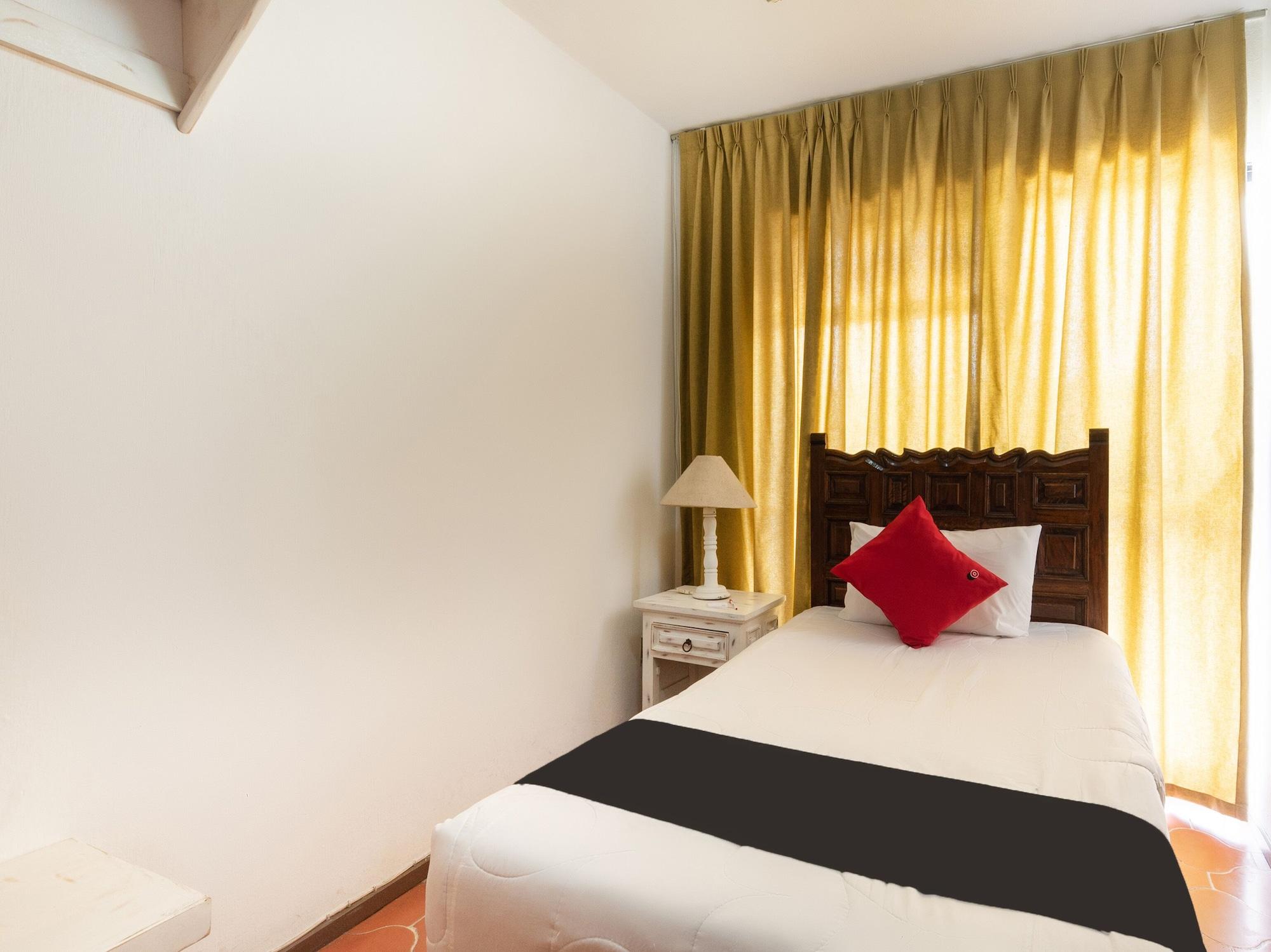 Suites Internacional Zapopan Exterior photo